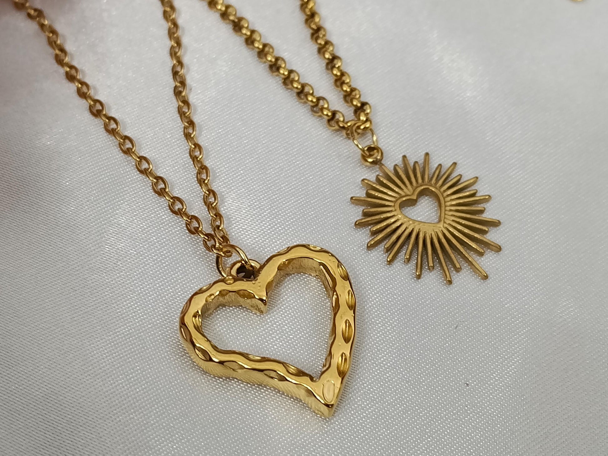 Collar de Acero Inoxidable Oro 18K colgante corazon y sol 40cm + Extensión 5cm (17.7"+2") para mujeres