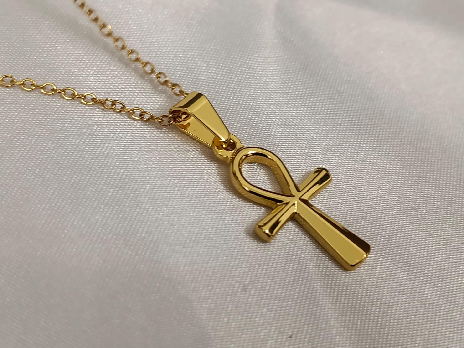 Collar Cruz Egipcia Ankh (45cm) - Acero Inoxidable bañado en Oro 18K Pulido Espejo para ella