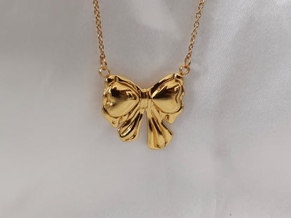 Collar con Colgante de Lazo en Acero Inoxidable y Baño de Oro 18K (40cm + Extensión) regalo para ella