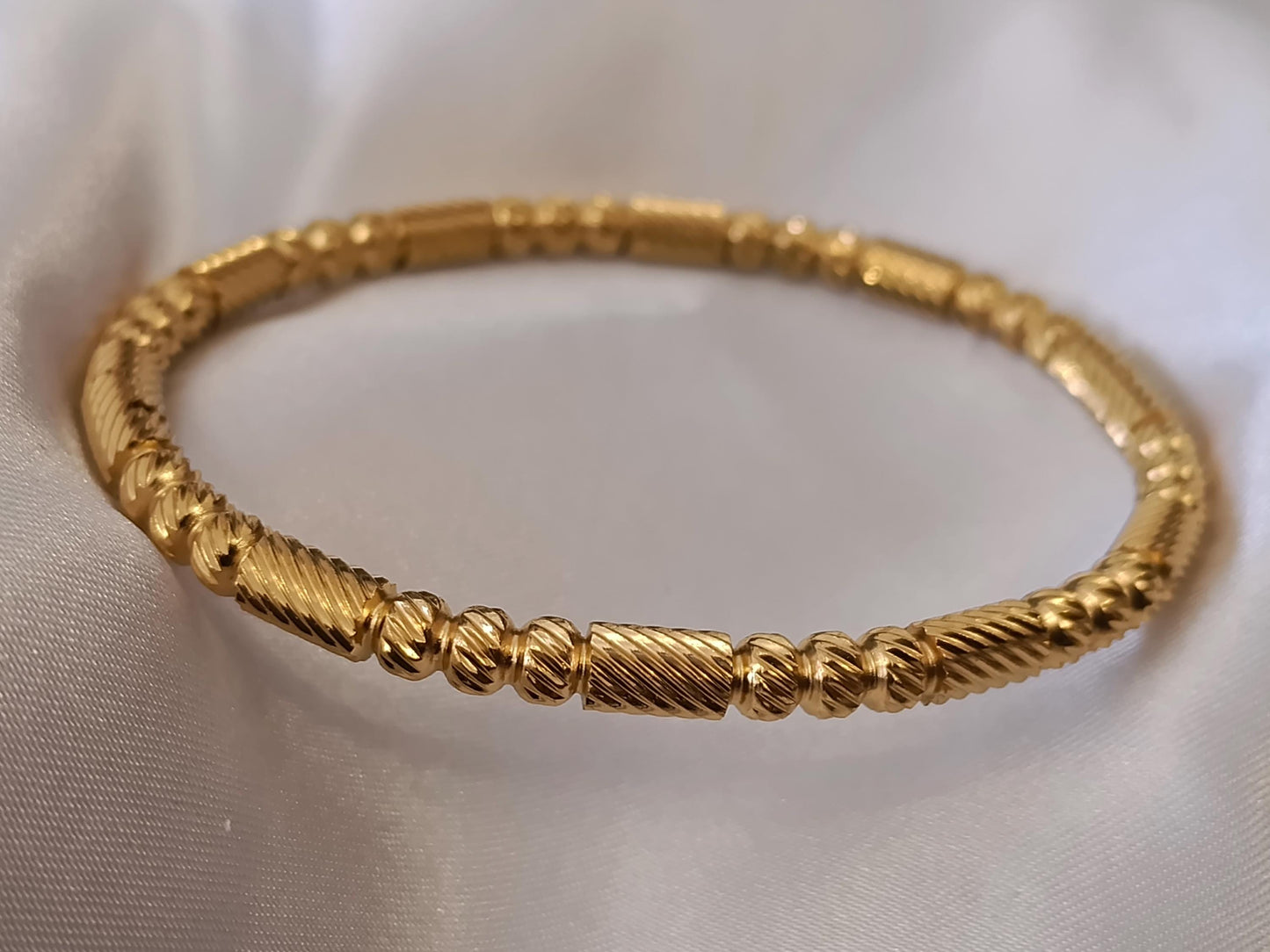 Brazalete Acero Inoxidable con Baño de Oro 18K regalos para ella