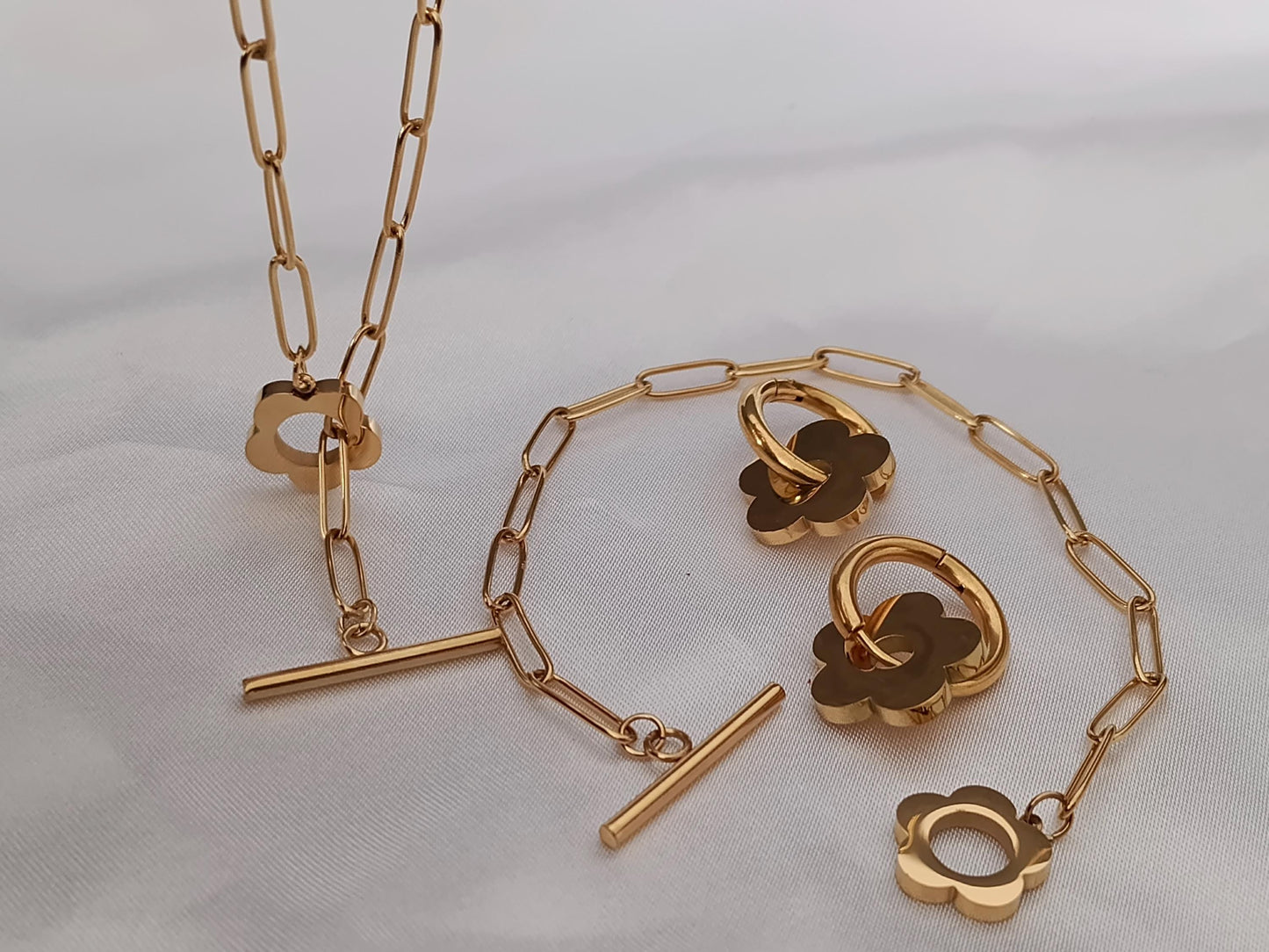 Conjunto de joyas Acero Inoxidable Oro 18K collar +pulsera + pendientes aros a juego para mujeres