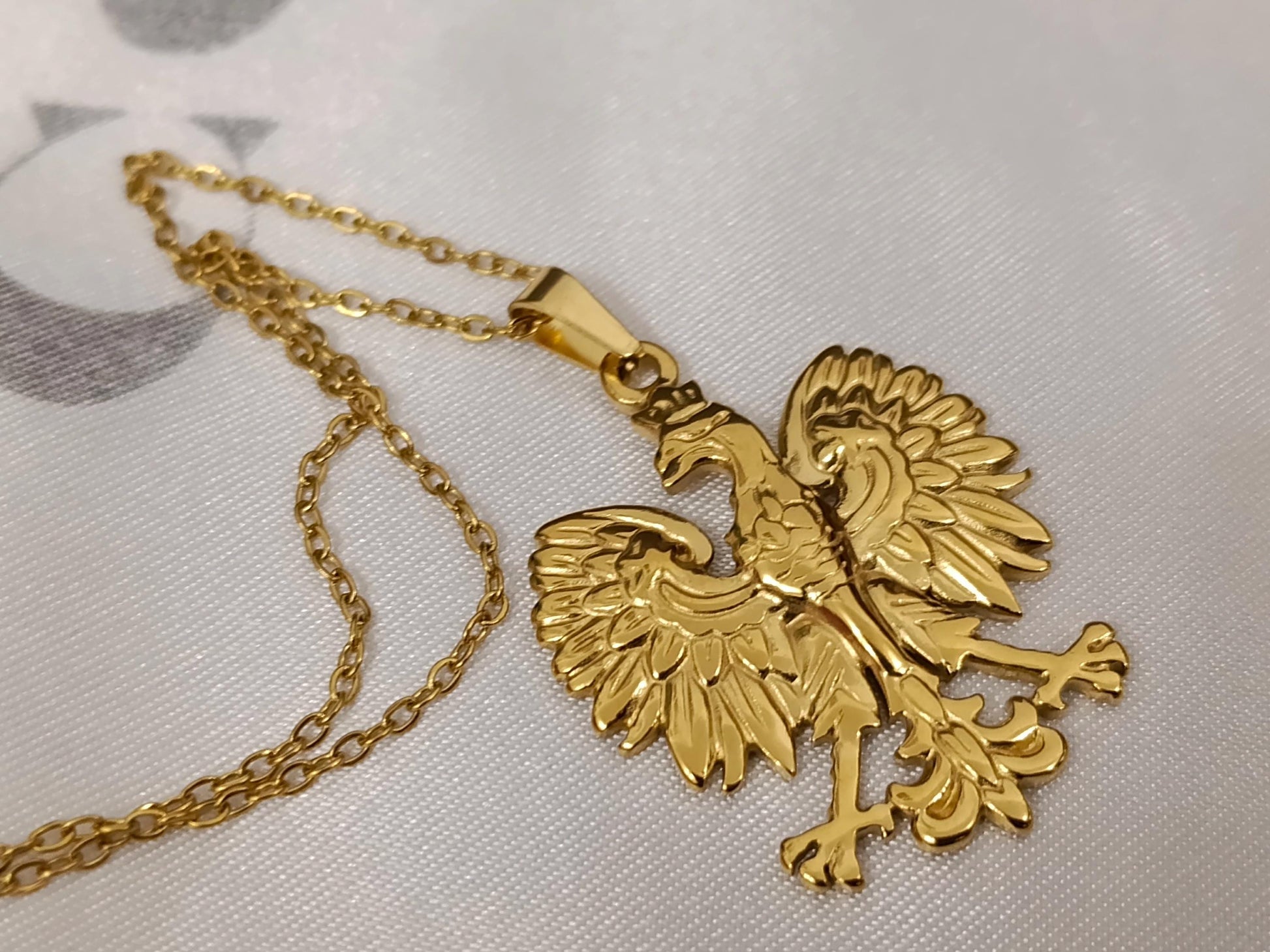 Collar con cogante fenix en acero inoxidable en Oro de 18K (Baño PVD) - Cadena de 16" 40cm mas extension de 5cm regalo para ella