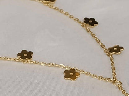 Collar Largo Estilo Y con cuentas de Flores Pulidas en Oro de 18K (PVD) - Acero Inoxidable - 20"-22" para mujeres