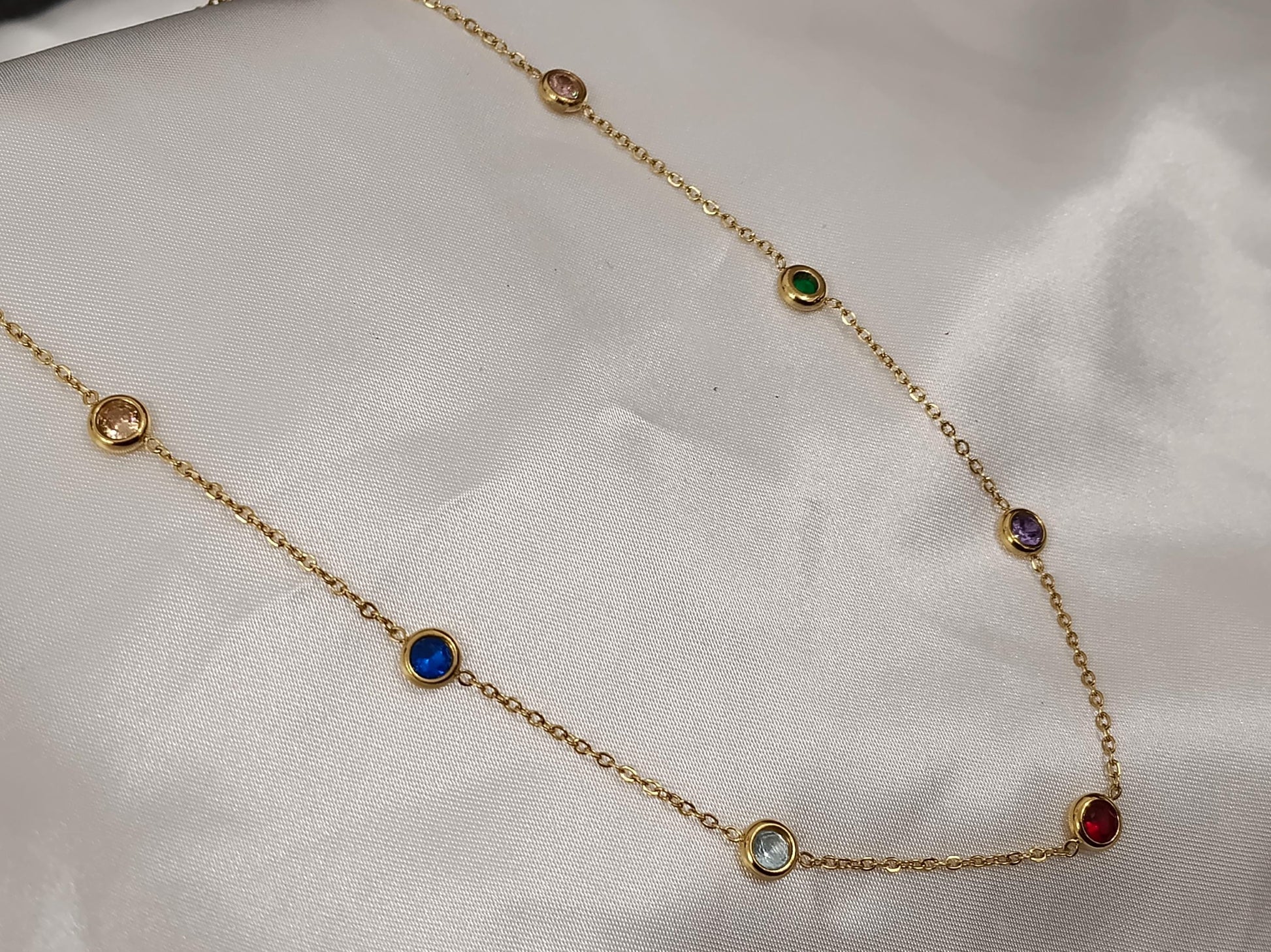 Collar con Cuentas de Circonita Premium multicolor acero inoxidable bañado en oro 18K para mujeres