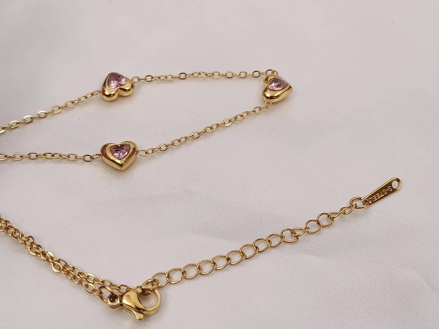 Collar con Colgantes corazones y circonitas rosas en Oro 18K (PVD) - 16" + 2" /40cm +5cm extensión Ajustable para mujeres