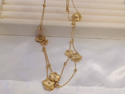 Collar de flores grandes en Acero Inoxidable con Baño de Oro 18K (90cm + 5 Extensión) paraujeres