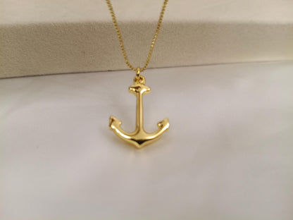 Collar con colgantes de ancla/espada/escudo acero inoxidable oro bañado 18K para mujeres