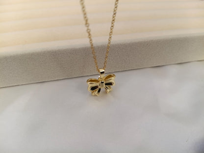 Collar con Colgante de Lazo en Acero Inoxidable y Baño de Oro 18K (40cm + Extensión) regalo para ella