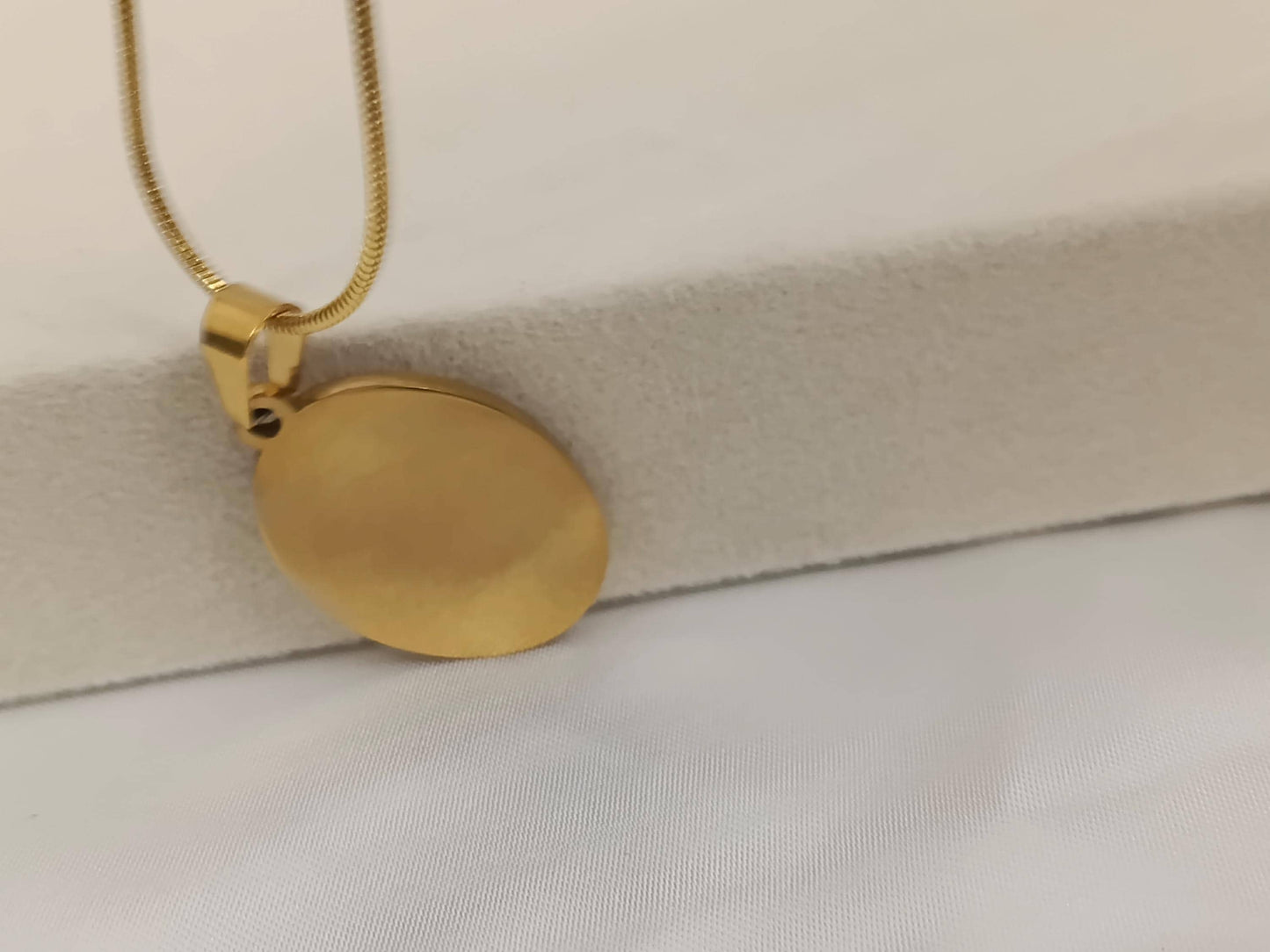 Collar de Acero Inoxidable Oro 18K colgante de Saint Michael con corazon 50cm + Extensión 5cm (20"+2") para mujeres