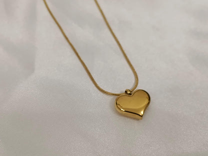 Collar con colgante corazon brillante en Oro 18K (PVD) - Acero Inoxidable para mujeres