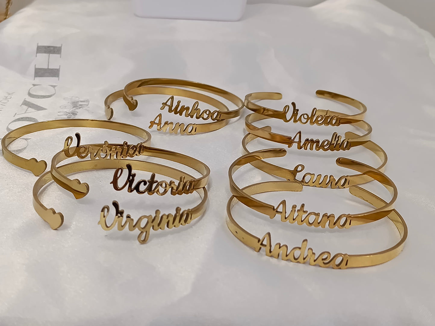 Bracelet prénom personnalisé - Acier inoxydable plaqué or 18 carats (PVD)